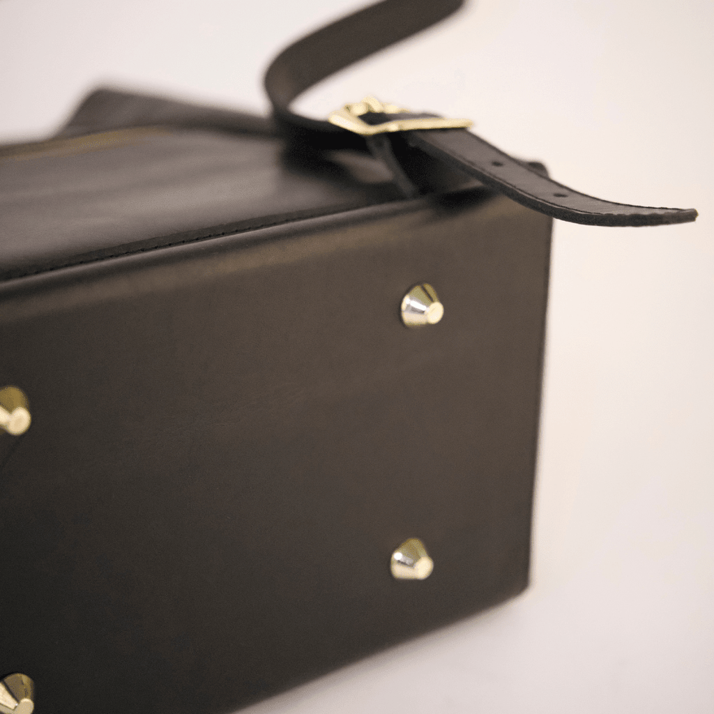 All Seasons Backpack - SWISH AND SWANK INTERNATIONAL