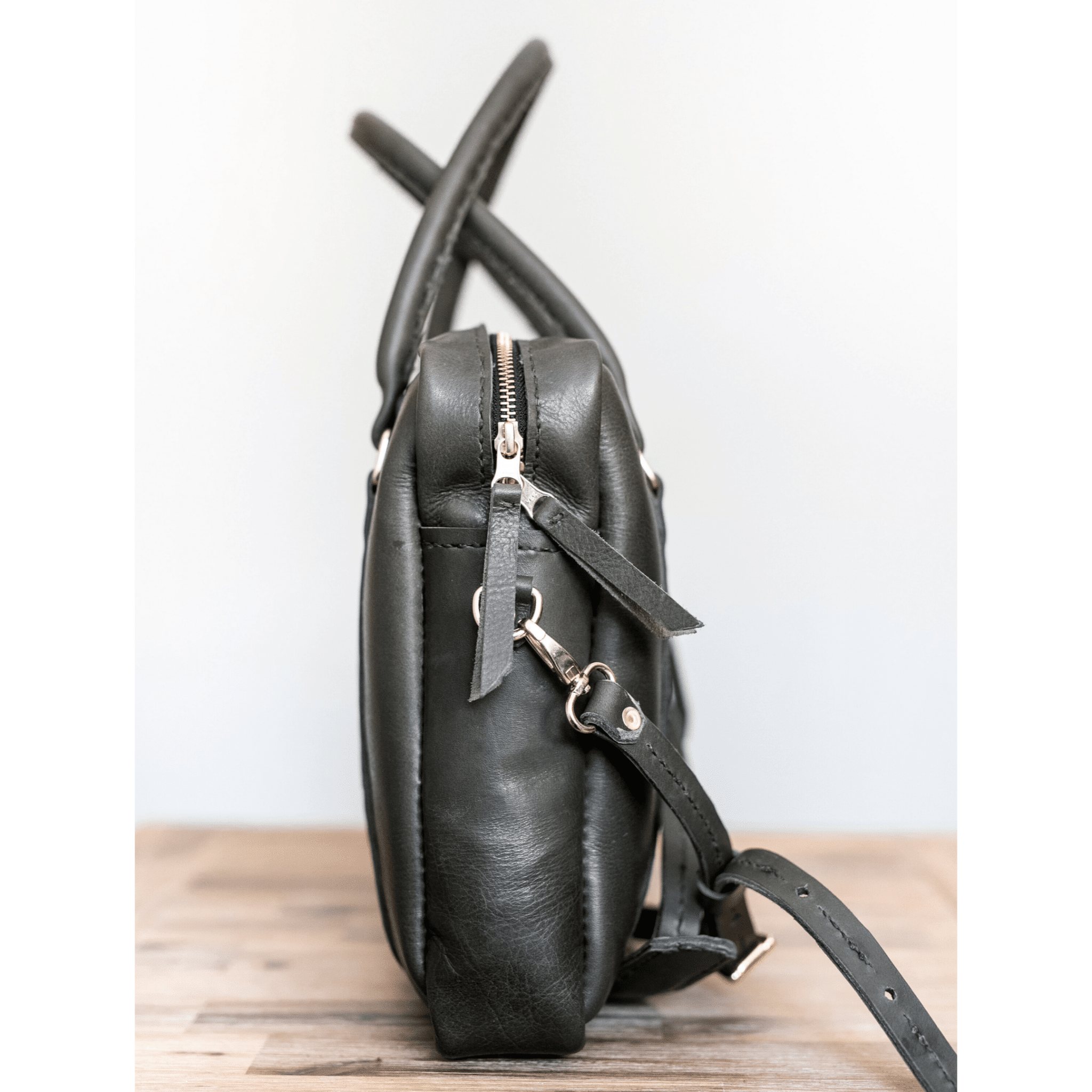 Classic Leather Boaz Briefcase - SWISH AND SWANK INTERNATIONAL