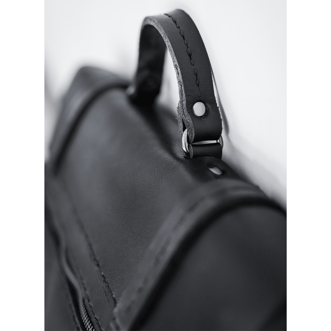 Premium Leather Boaz Briefcase 2.1 - SWISH AND SWANK INTERNATIONAL