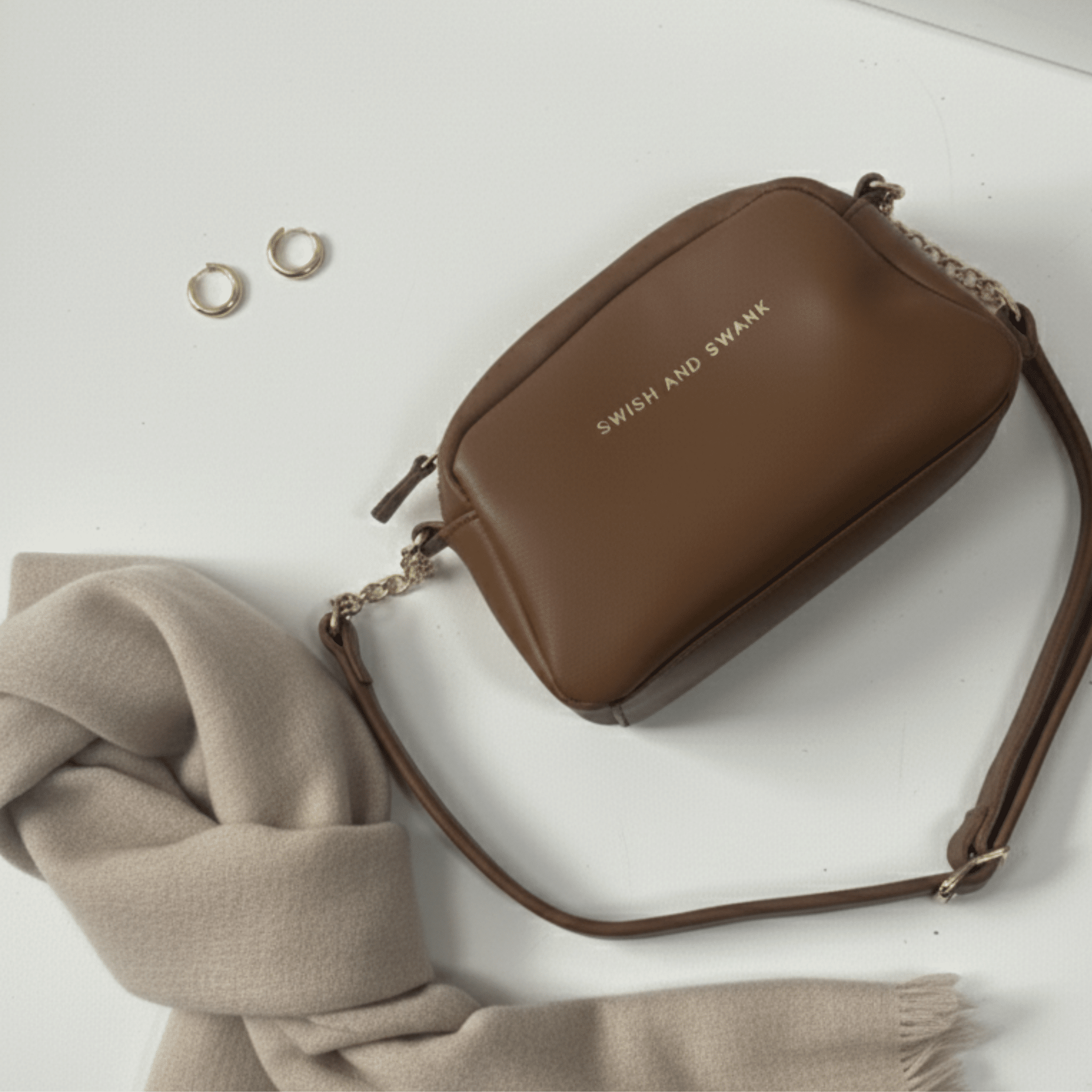The Chain Bag 2.0 - SWISH AND SWANK INTERNATIONAL