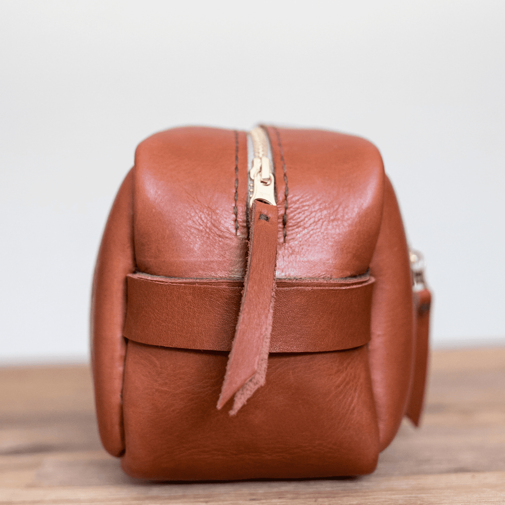 Unisex Genuine Leather Toiletry Bag - SWISH AND SWANK INTERNATIONAL