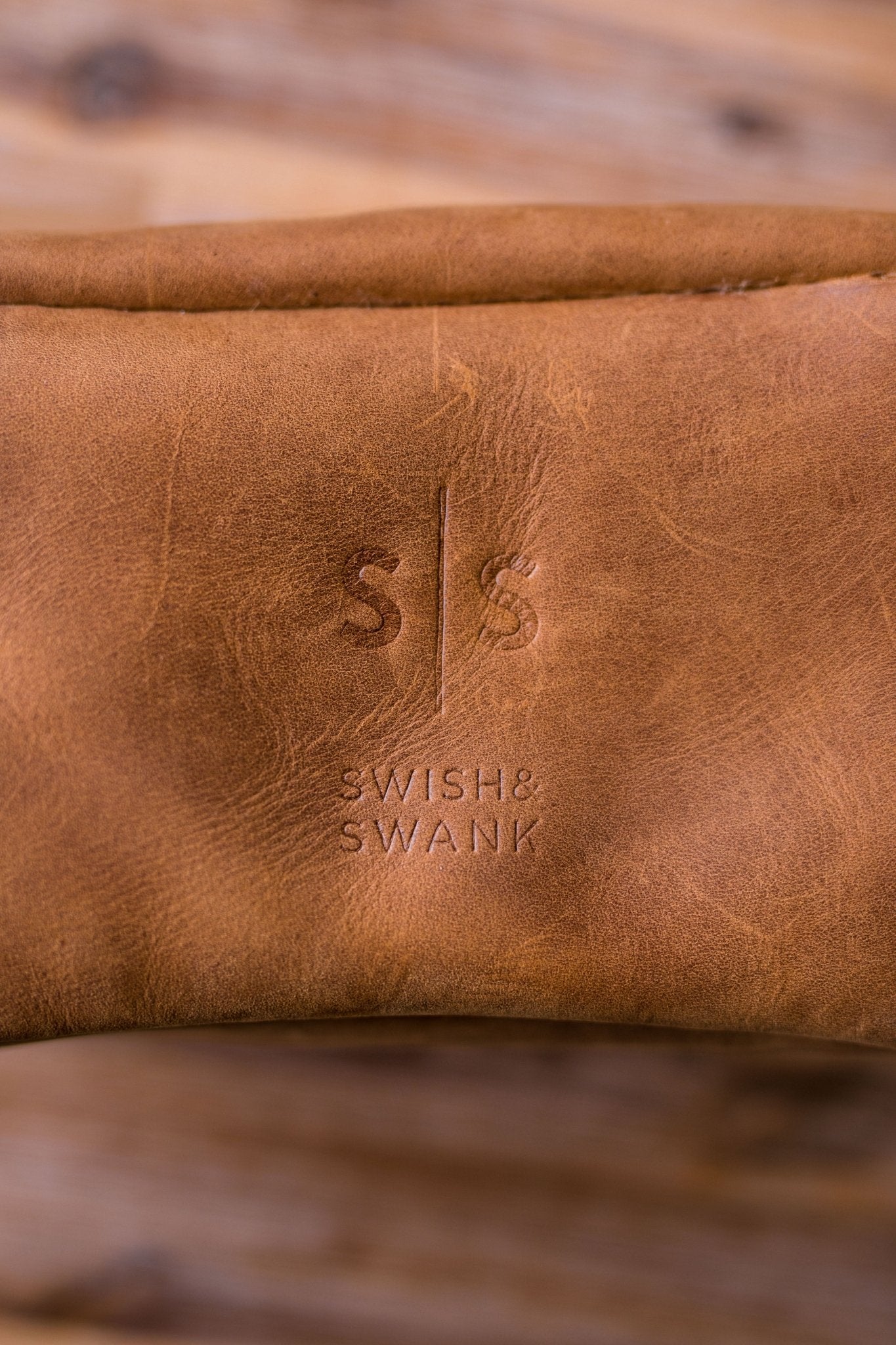 Unisex Genuine Leather Toiletry Bag - SWISH AND SWANK INTERNATIONAL