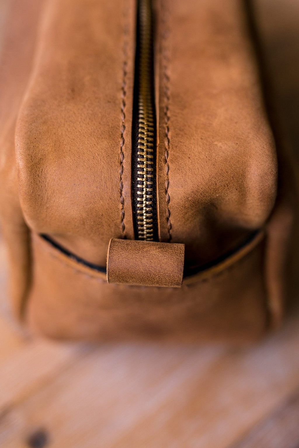 Unisex Genuine Leather Toiletry Bag - SWISH AND SWANK INTERNATIONAL